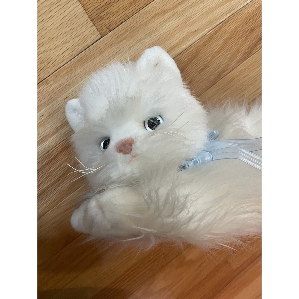 Ty Classic Sugar The Cat - Beautiful Fluffy White with Blue Ribbon